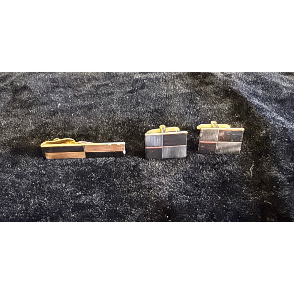 Vintage Set of Men's Accessories Cufflinks and Tie Bar Clip